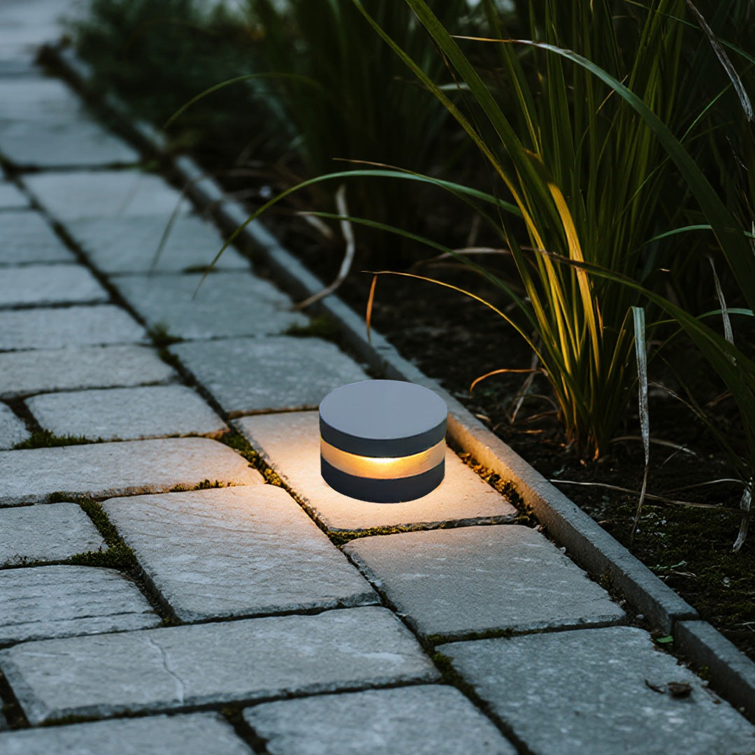 110v Landscape Lights LED Outdoor Waterproof Minimalist Outdoor Lights