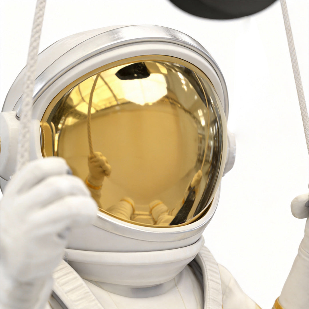 Astronaut Wall Light Nordic Style Creative Resin Light