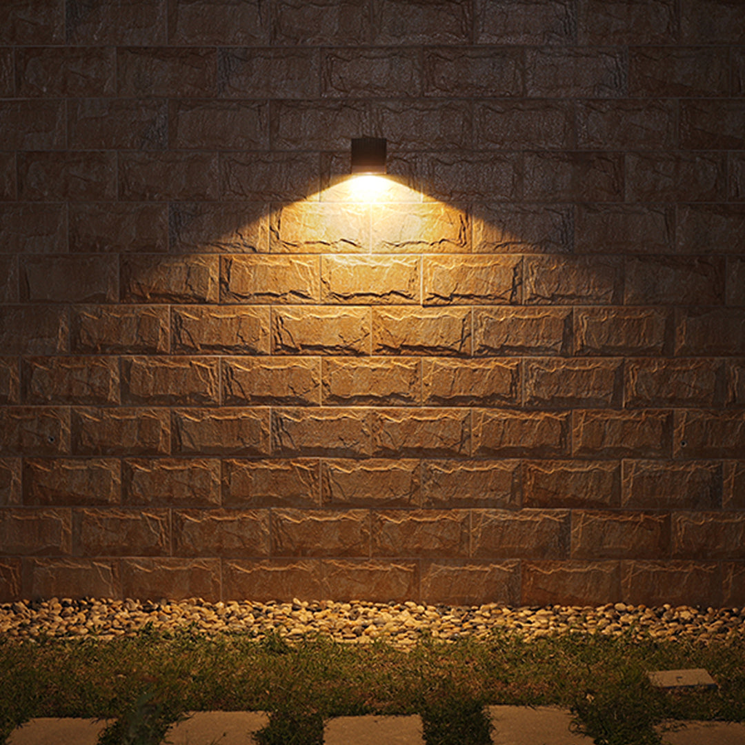 Industrial Outdoor Wall Light Waterproof Replaceable Directional Wall Sconce