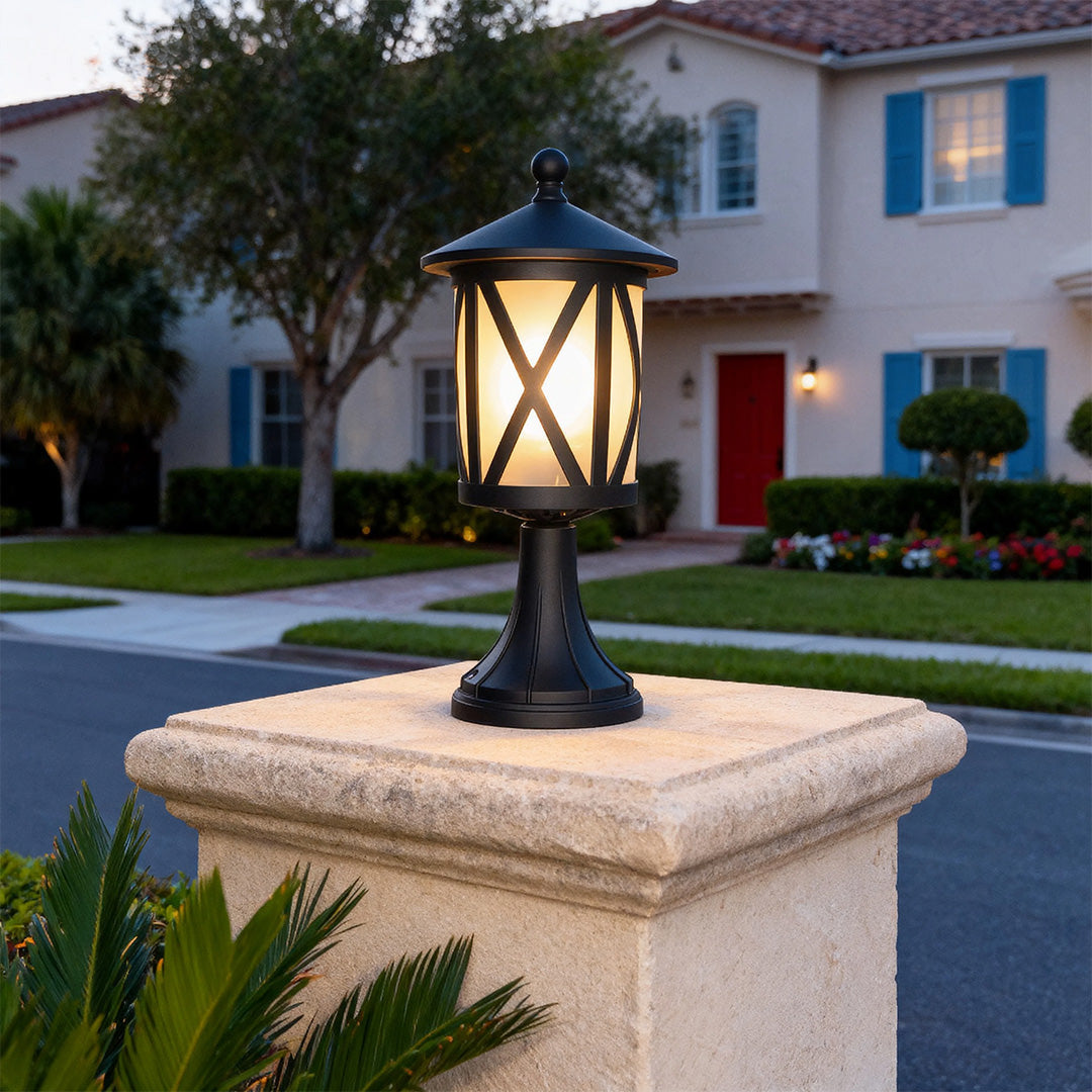 Black Outdoor Pillar Lights Waterproof LED Garden Light