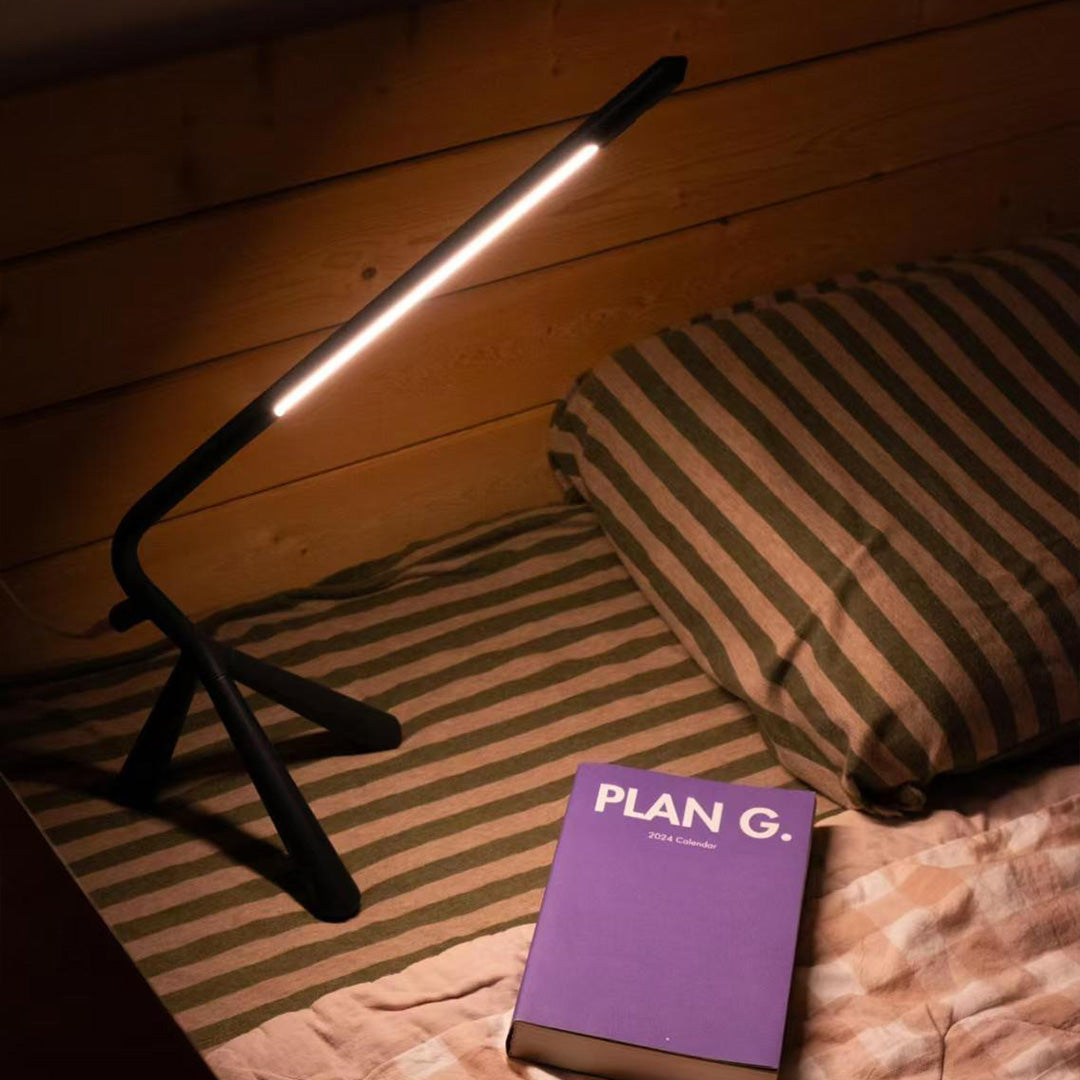 Three Legged Table Lamp LED LED Rotatable Unique Accent Lamp