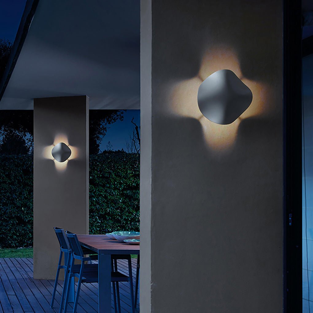 Multi-Functional Layered Design Outdoor Lights Waterproof LED Landscape Lighting