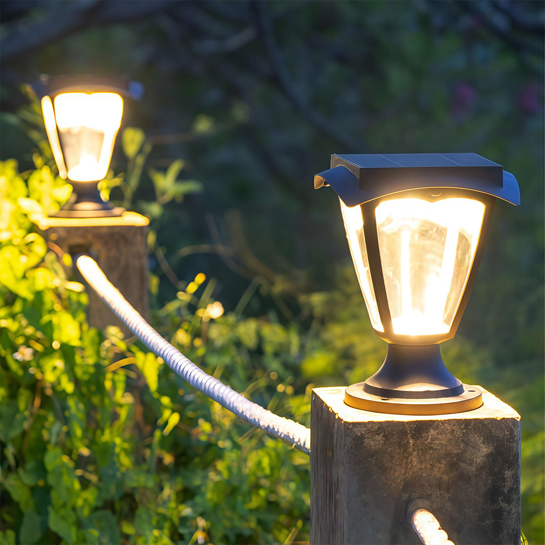 Solar Light Pillar Outdoor Waterproof Die-Cast Aluminum Light