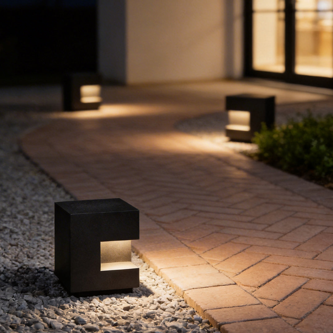 Floor Light Box Streamlined Square Black LED Outdoor Lawn Light