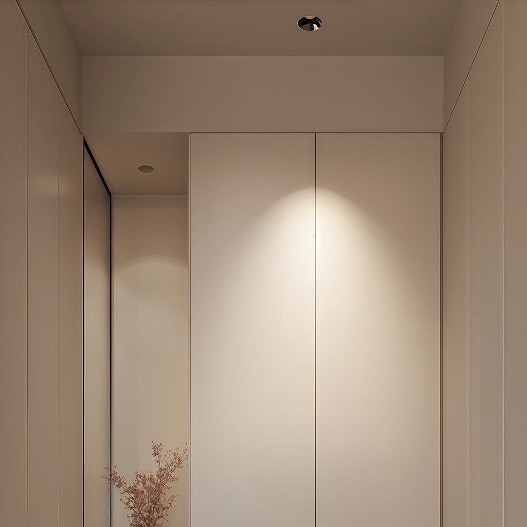 Flush Mount Spotlight Deep Baffle Design wide-spectrum Light
