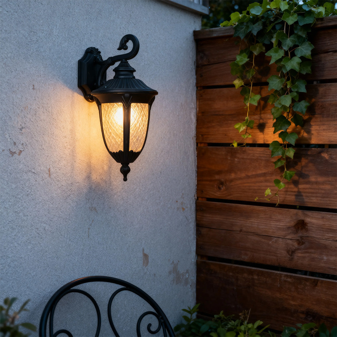 Outdoor Black Wall Sconce European Style Aluminum Glass Shade Lamp