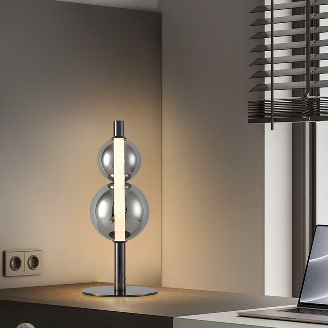 Art Table Lamp Modern Minimalist wide-spectrum LED Lamp
