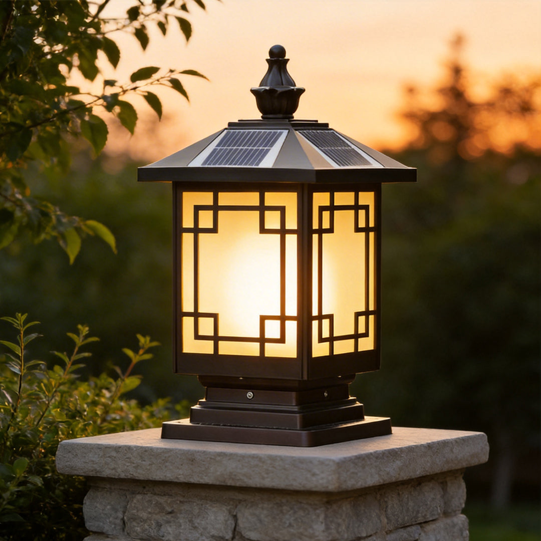Lantern Pillar Lights Vintage Grid Waterproof Solar Light