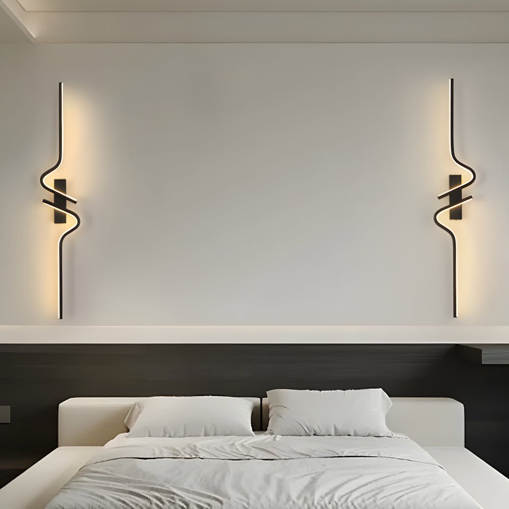 Modern Curved Wall Sconce Minimalist Black Aluminum Light