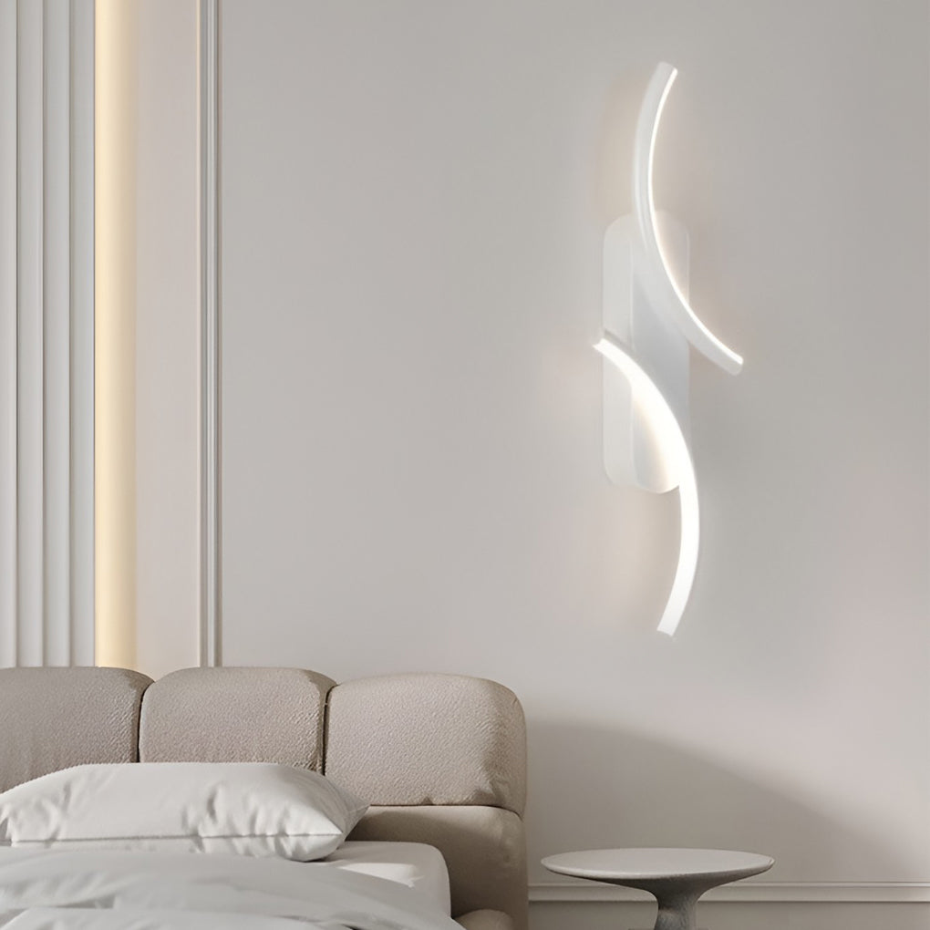 Modern Wave Wall Sconce Creative S-Shaped LED Light