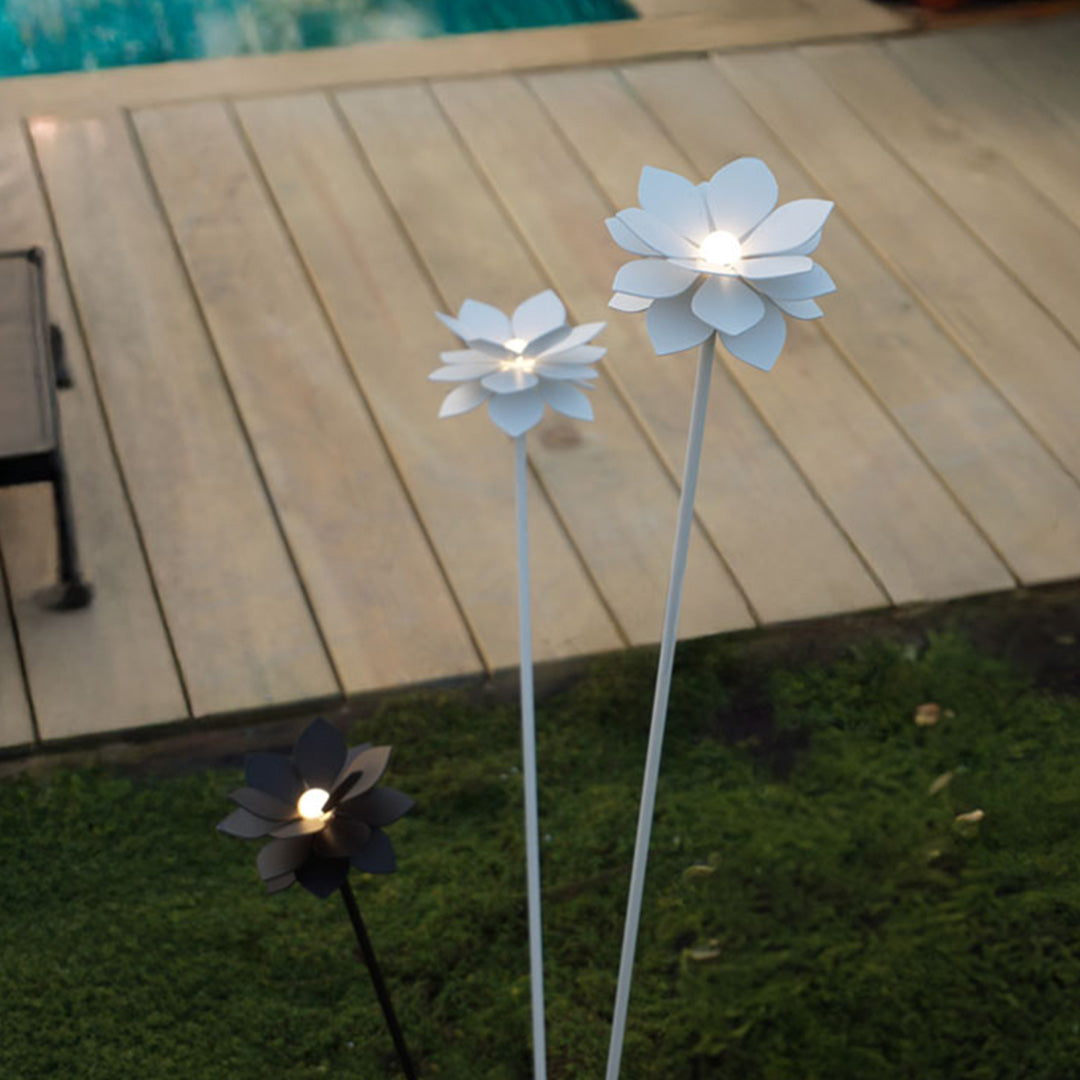 Landscape Garden Light Outdoor White Waterproof LED Flower Lamps