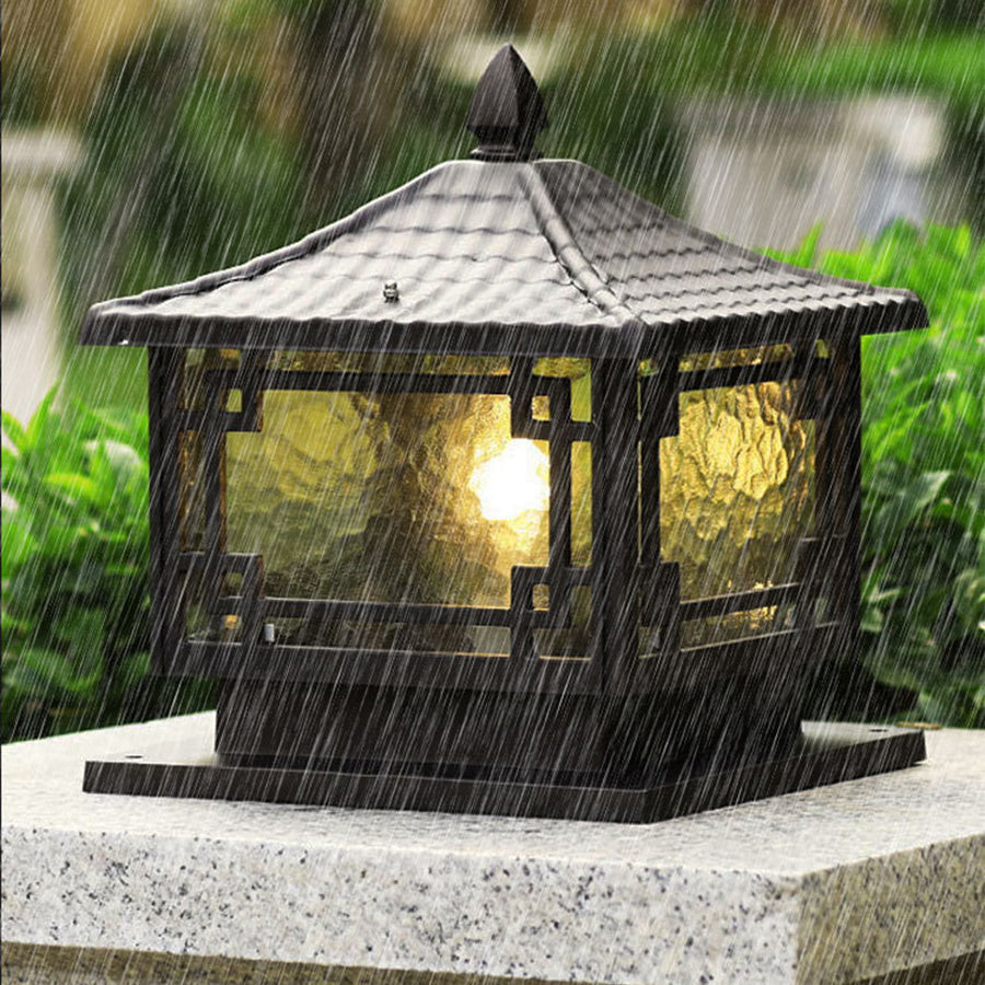 Outdoor Garden Pillar Lights Waterproof European Solar Fence Lamp
