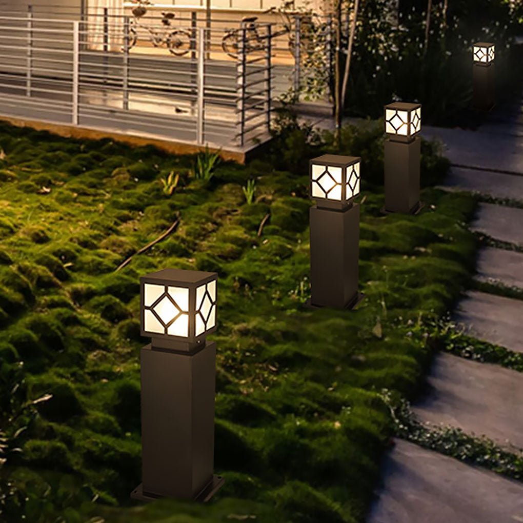 Elegant Solar-Powered Square Bollard Light Retro European Garden Lighting