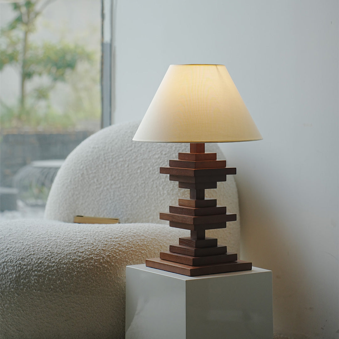 Solid Wood Table Lamps American Retro wide-spectrum Lamp