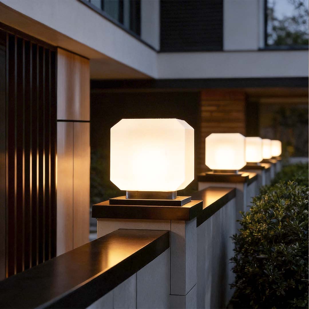 Square Pillar Lights Waterproof Outdoor LED Metal Light