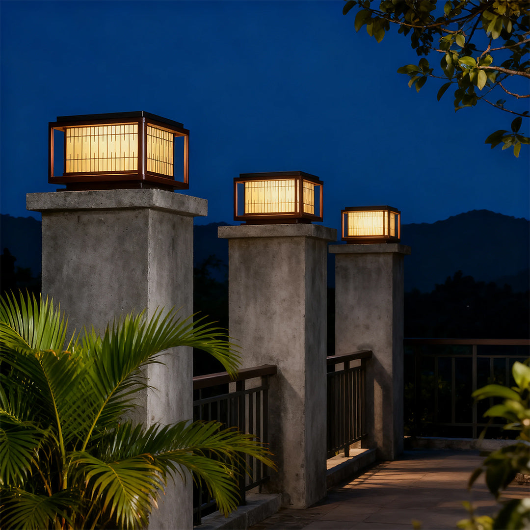 Outdoor Pillar LED Lights Waterproof Courtyard Column Light