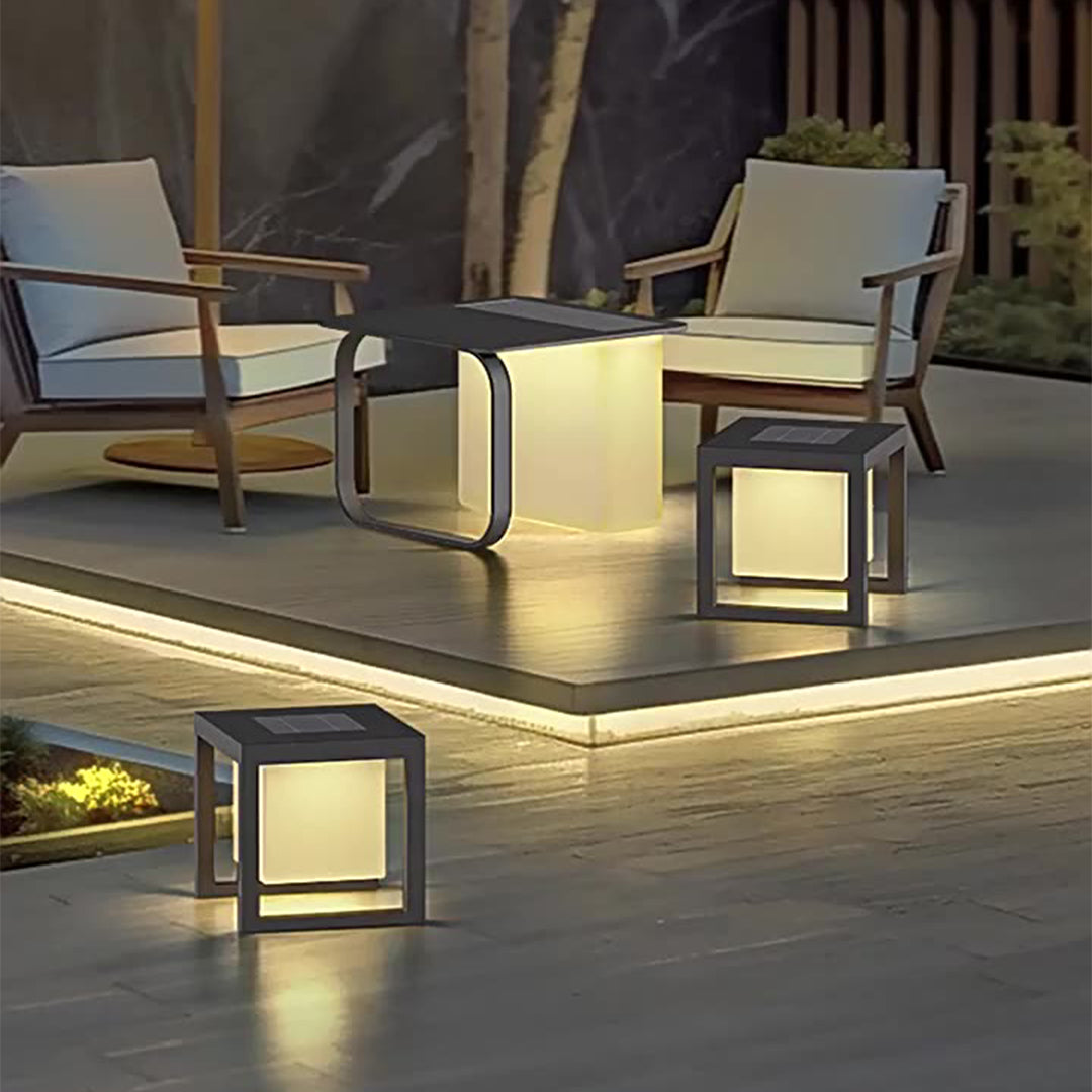 Multi-Functional Floor Lamps With Tables Solar-Powered