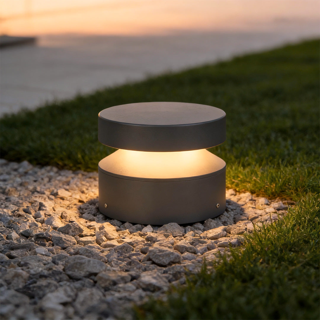 110v Landscape Lights LED Outdoor Waterproof Minimalist Outdoor Lights