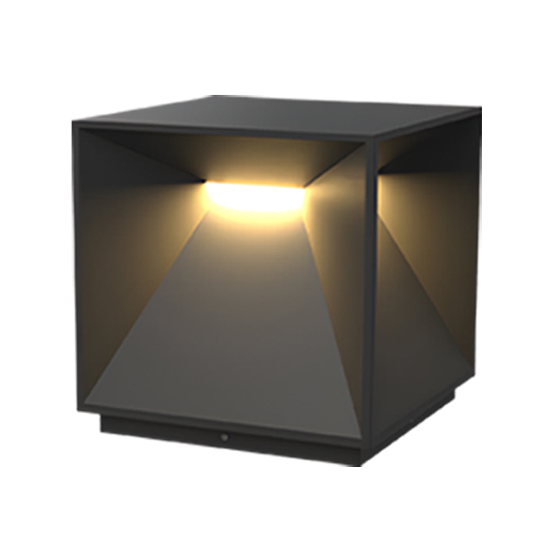 Garden Pillar Lights Outdoor Waterproof Metal Light