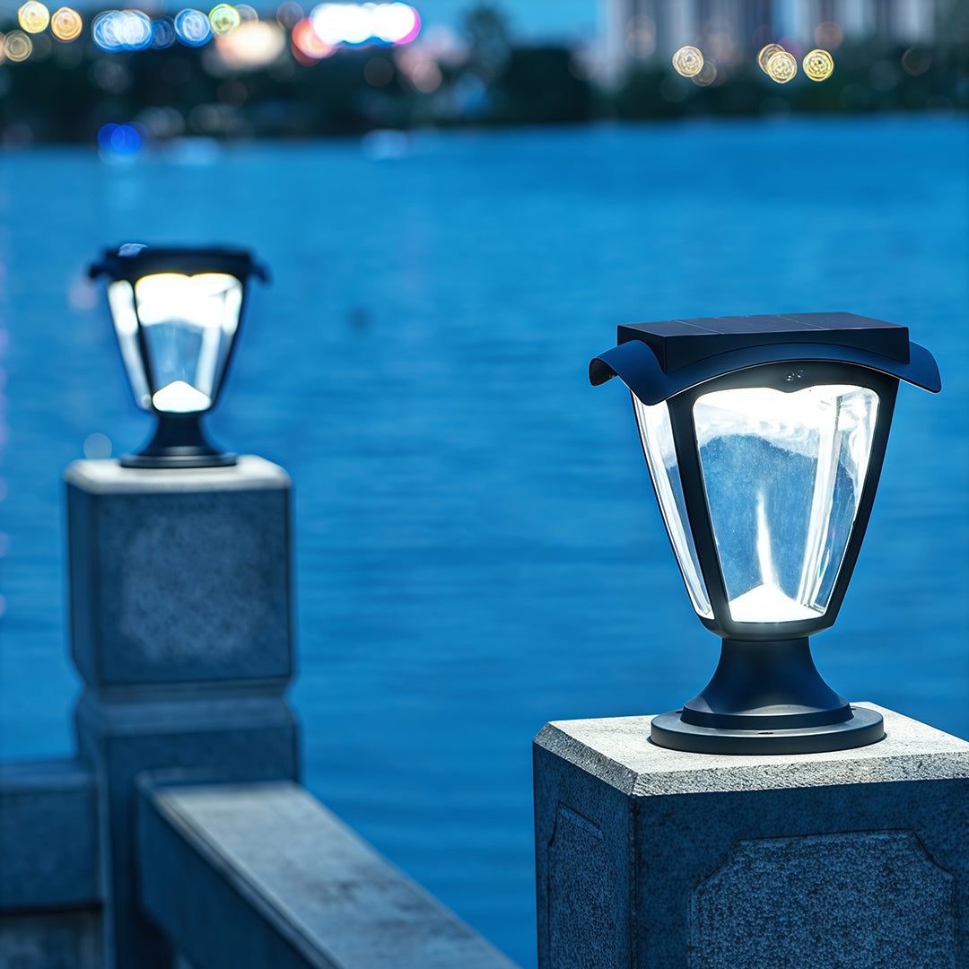Solar Light Pillar Outdoor Waterproof Die-Cast Aluminum Light