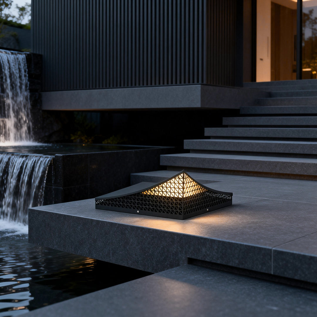 Curved Landscape Light Industrial Grid-Design Landscape Light