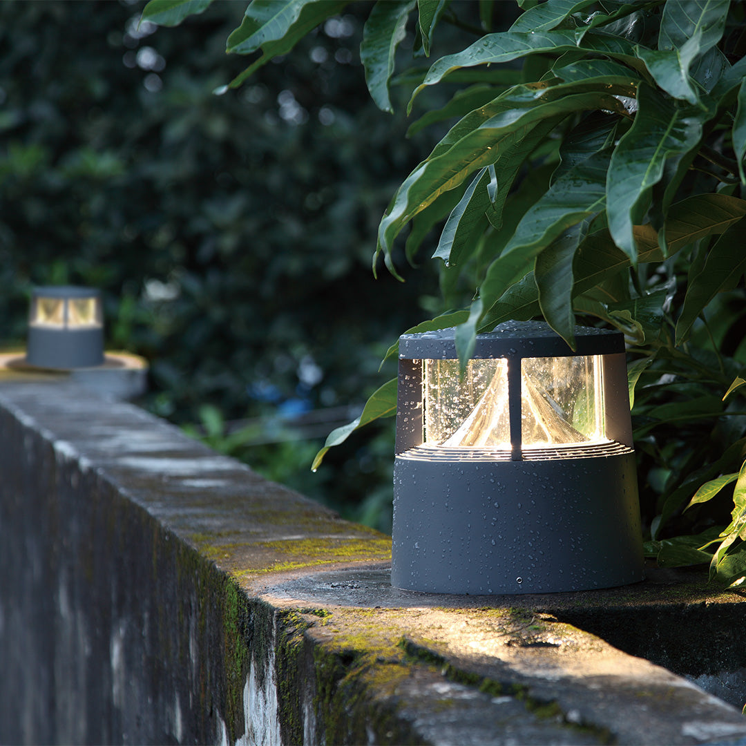 LED Pathway Bollard Lights Minimalist Pathway Lighting