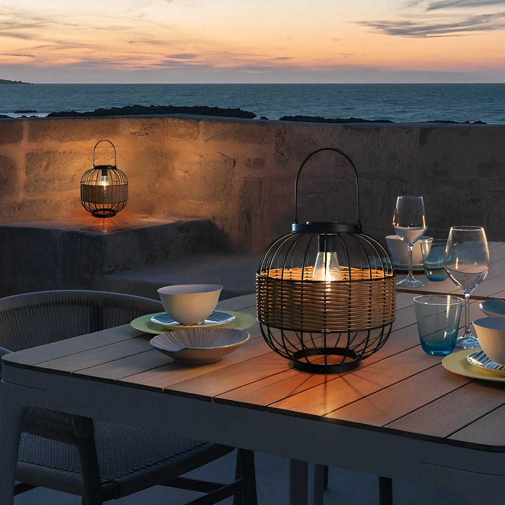 Decorative Hanging Solar Lanterns Wicker Waterproof Light