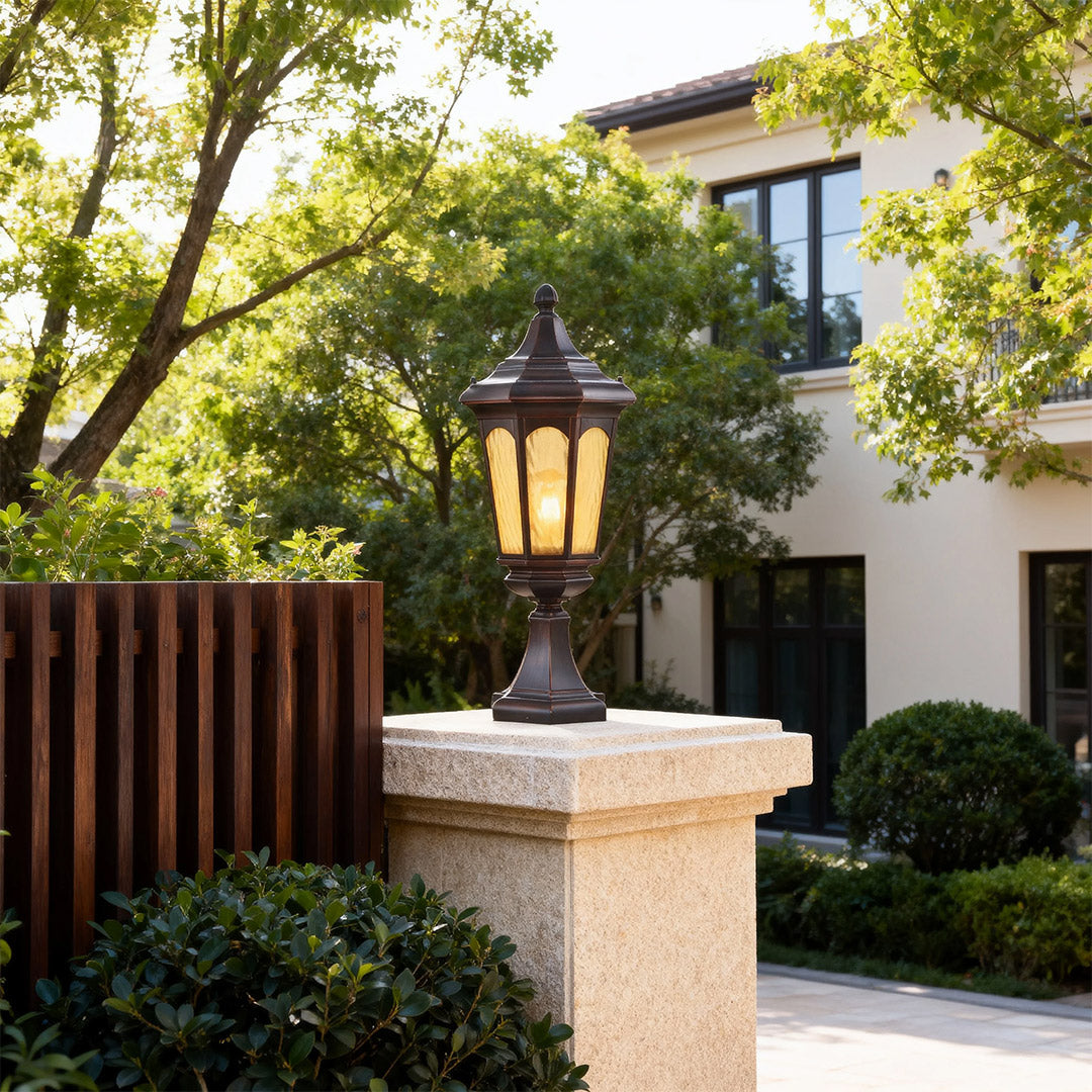 Residential Pillar Light Waterproof Retro Outdoor LED Pathway Lamp