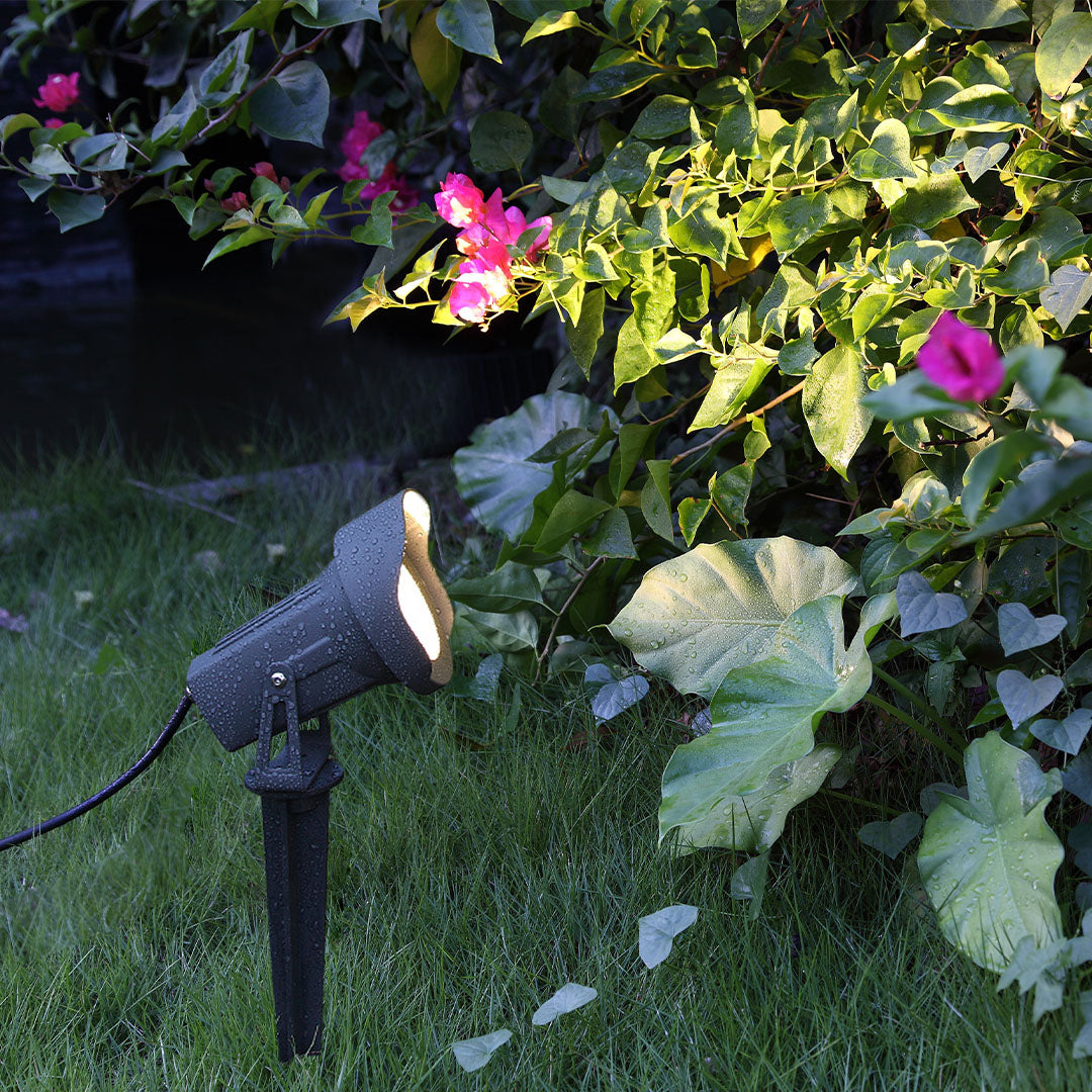 LED Exterior Spike Lights Waterproof Landscape Spotlight