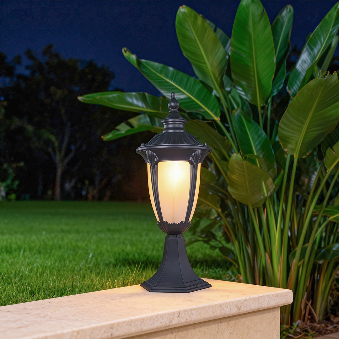 Exterior Pillar Light Traditional Waterproof Aluminum Lamp