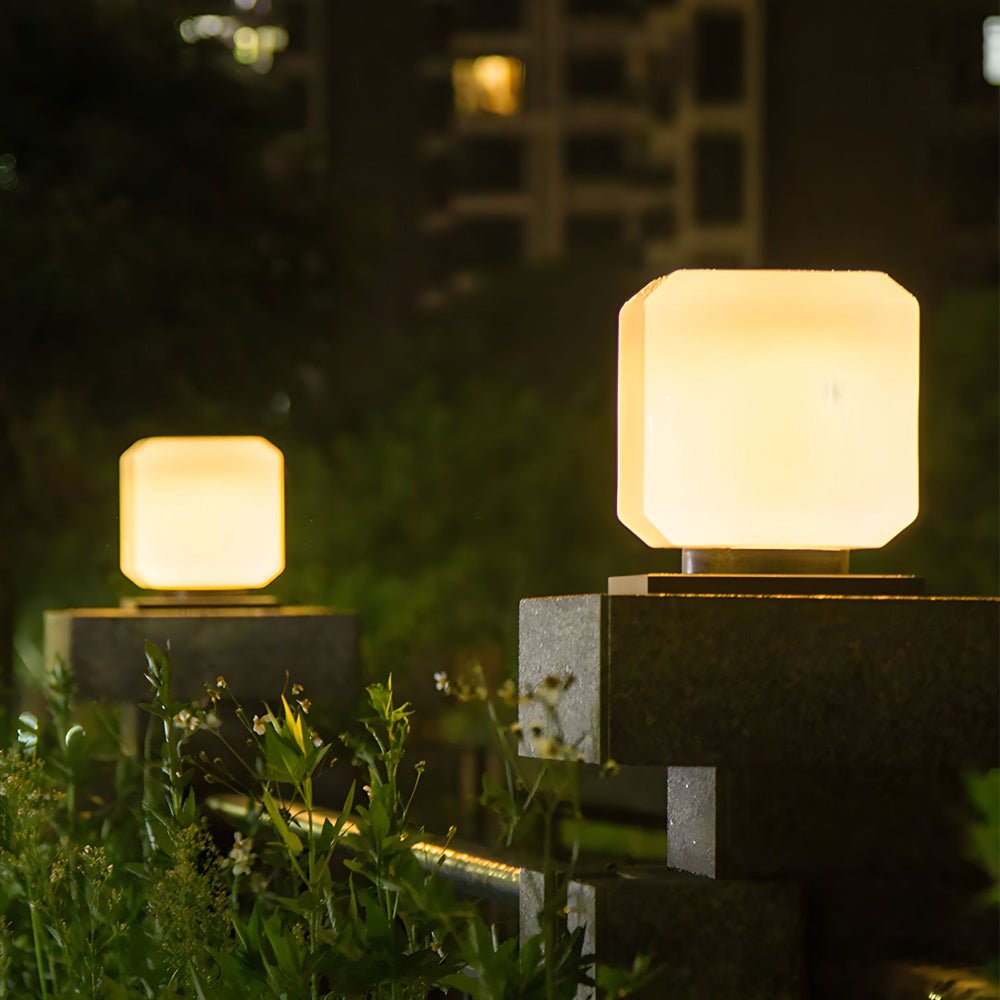 Square Pillar Lights Waterproof Outdoor LED Metal Light