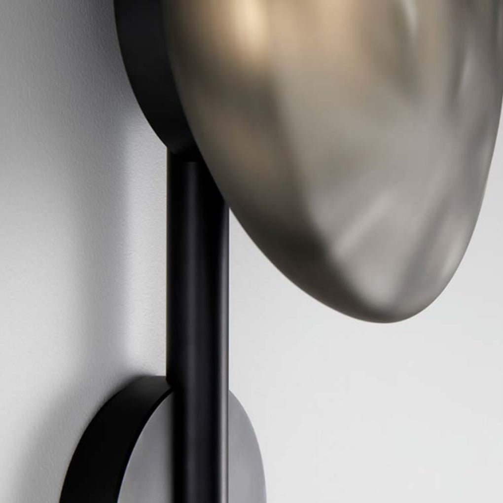 Wall Lamp with Diffused Light Modern Round Glass Shell Light