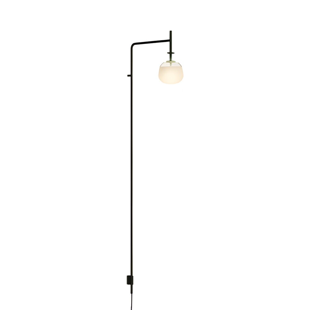 [Open-Box] Minimalist Metal Long Pole Arm Tempo LED Wall Sconce