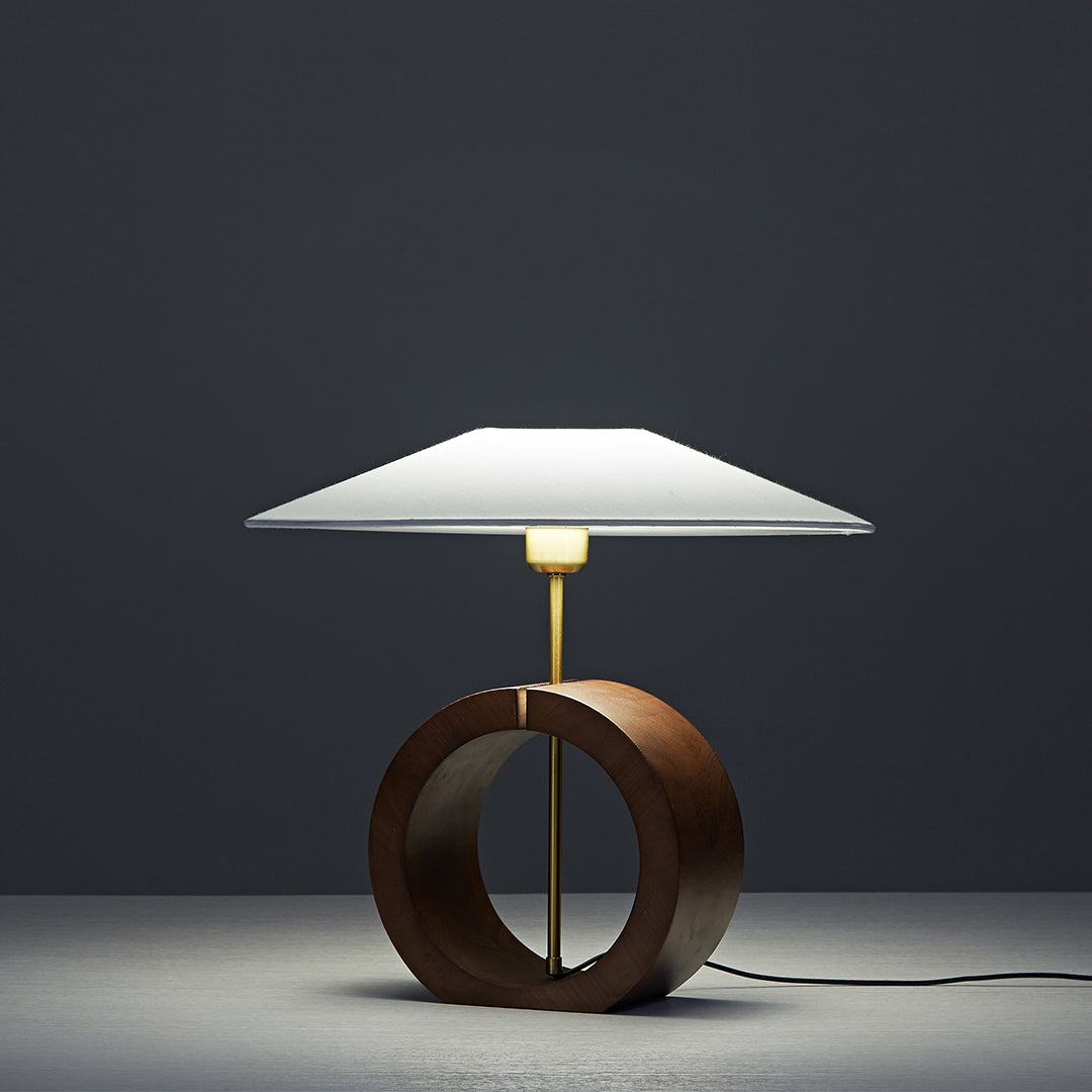 Natural Wood Table Lamp Nordic Minimalist Luxury Creative Lamp
