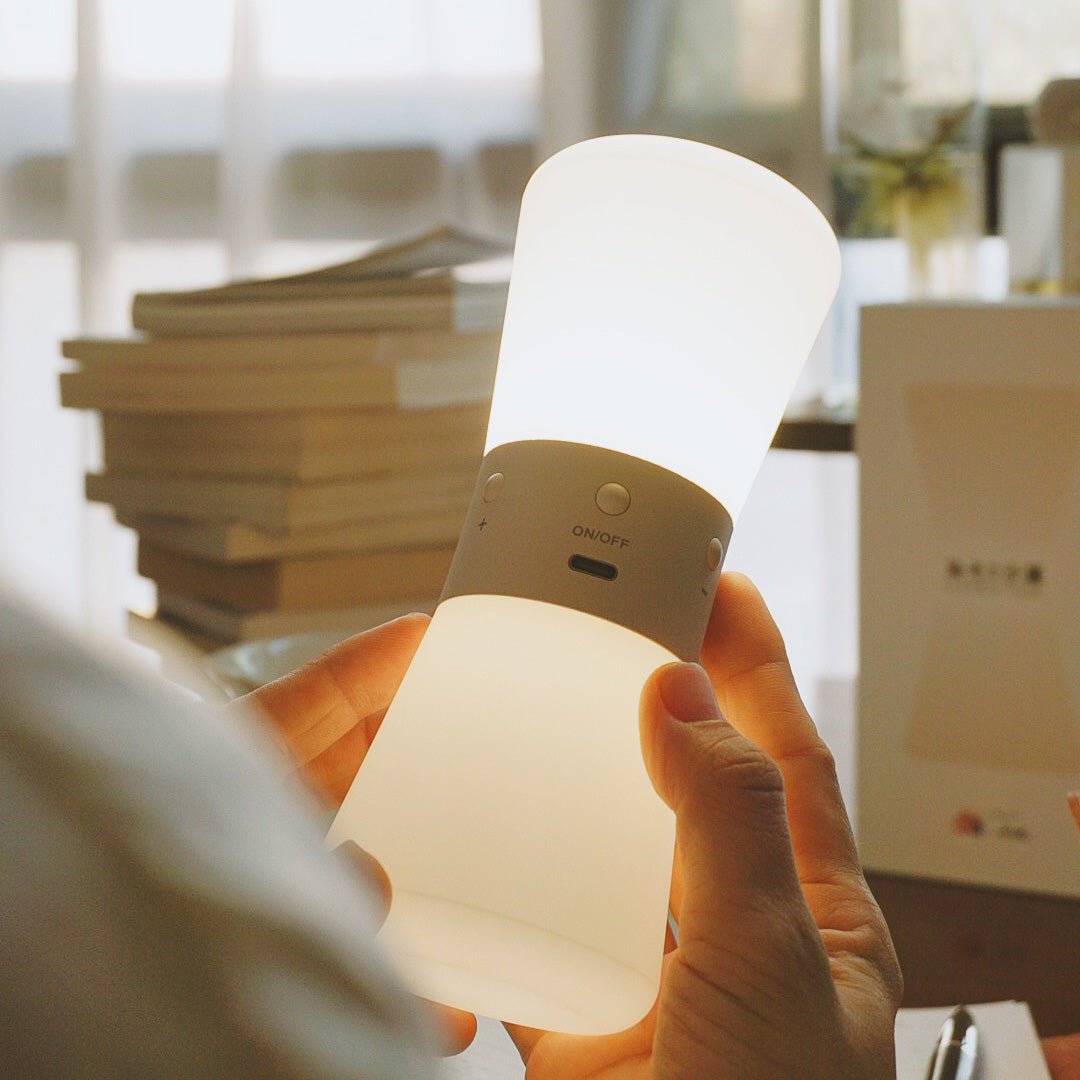 Small White Table Lamp Countdown Gravity Sensor Ambient Hourglass Lamp
