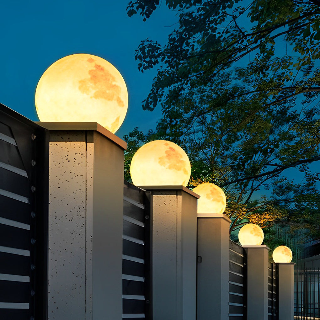 [Open-Box]Moon-Shaped Outdoor Pier-Mount Pillar Accent Post Light