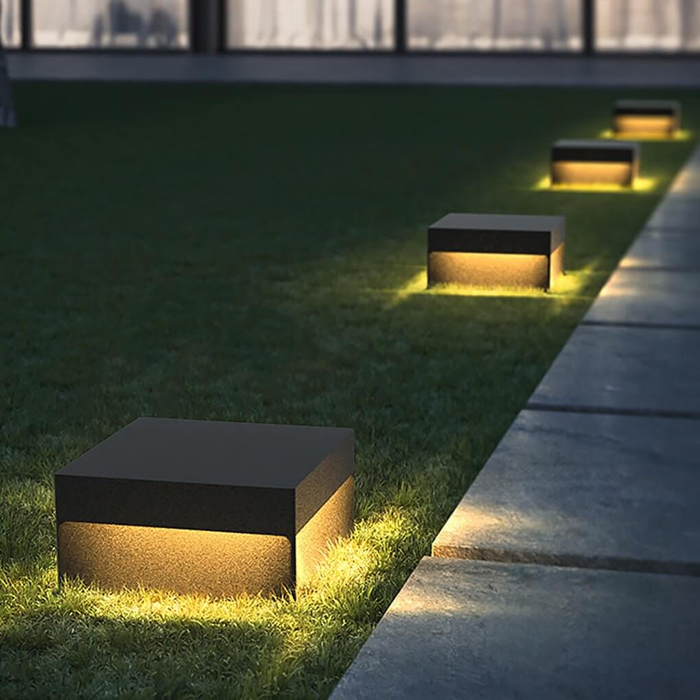 [Open-Box]Square Waterproof LED Solar Modern Outdoor Fence Post Lights Pillar Light