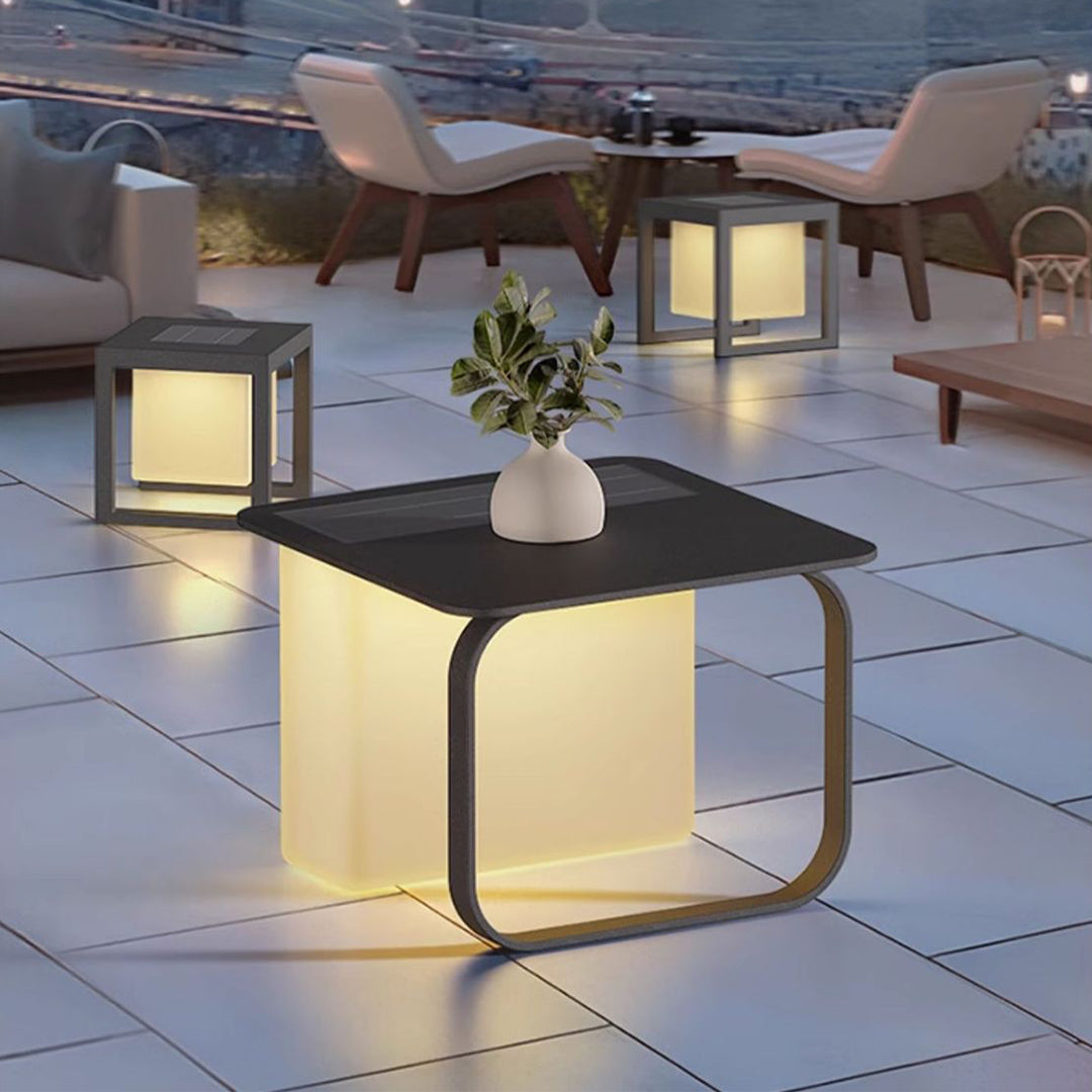 Multi-Functional Floor Lamps With Tables Solar-Powered