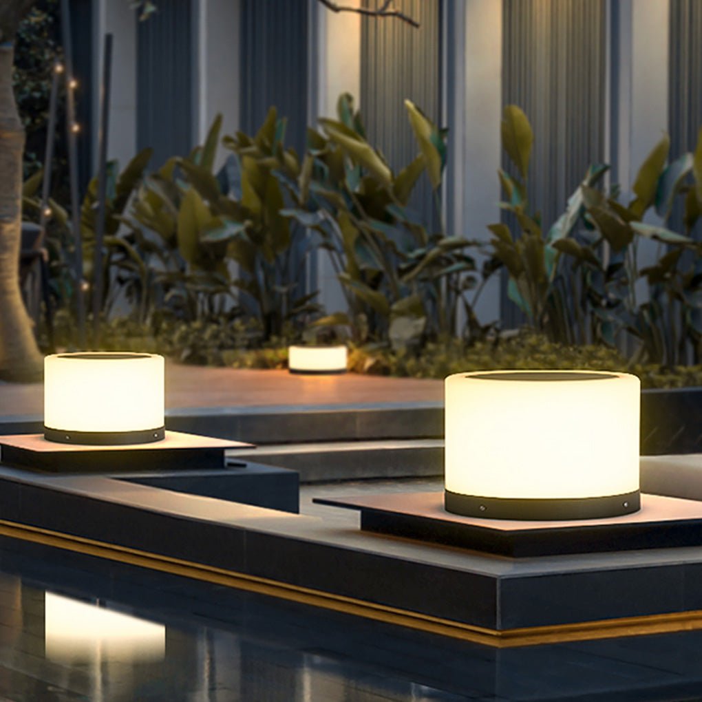 Round Pillar Lights Minimalist Solar-Powered Garden Light