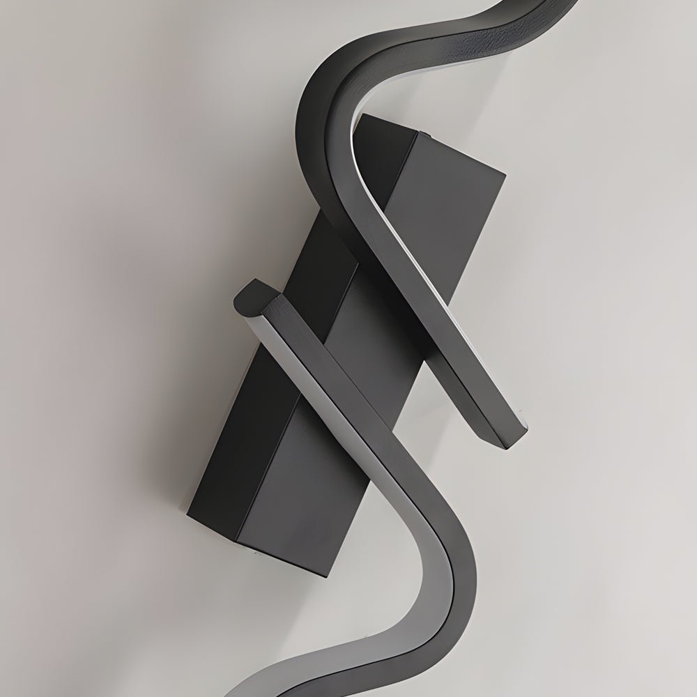 Modern Curved Wall Sconce Minimalist Black Aluminum Light