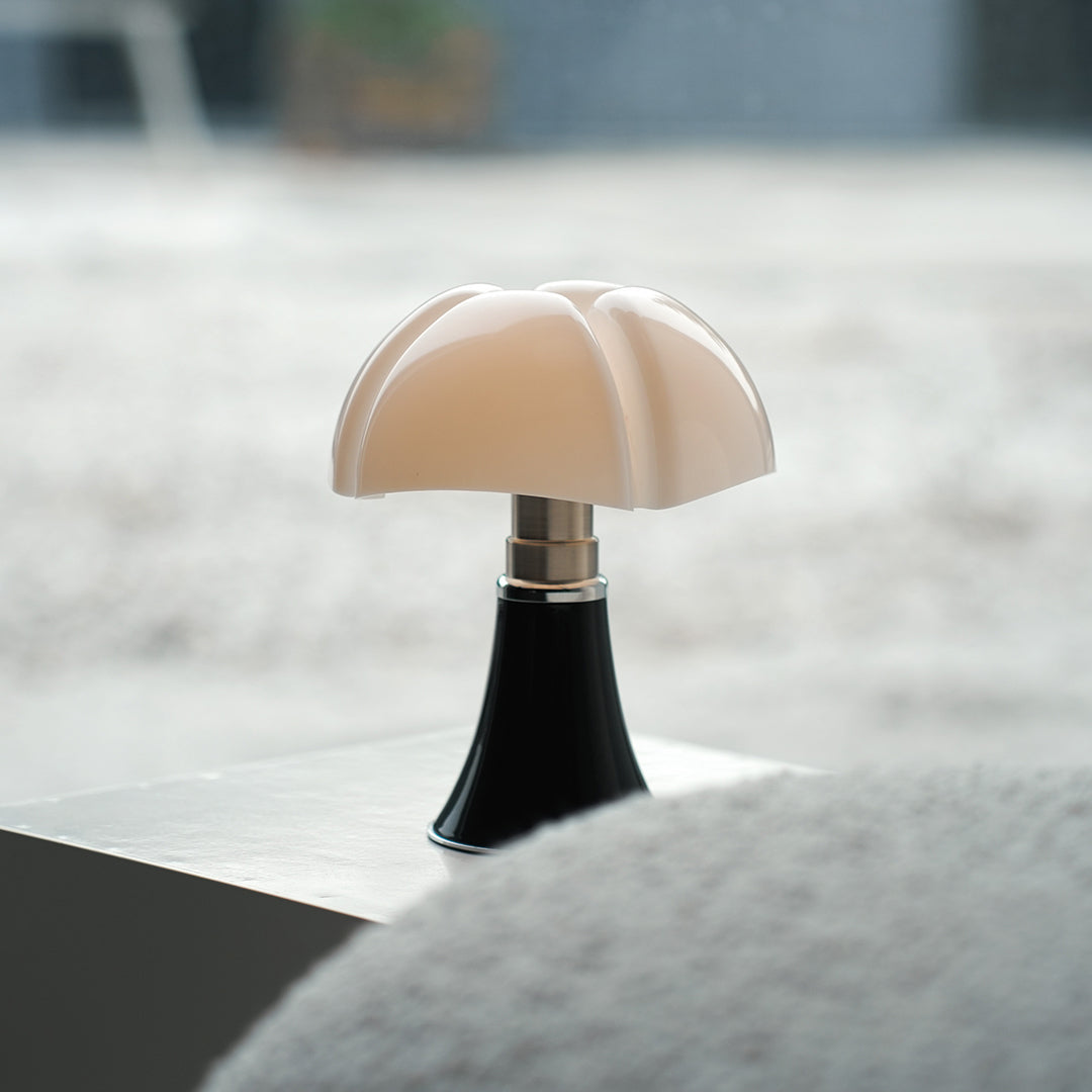 Bauhaus Table Lamp Italian Style Creative Iron Light