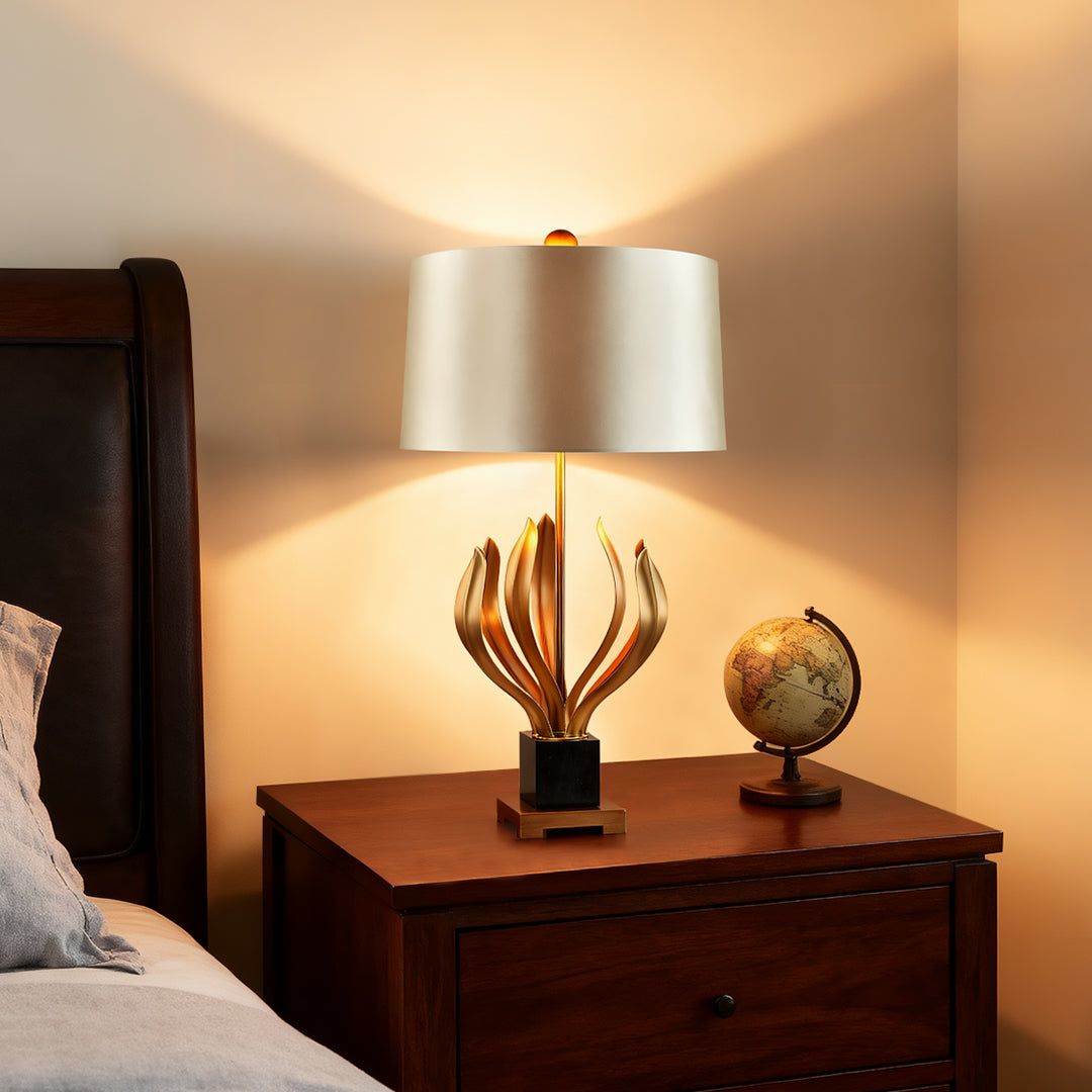Vintage Metal Fabric Shade Table Lamp