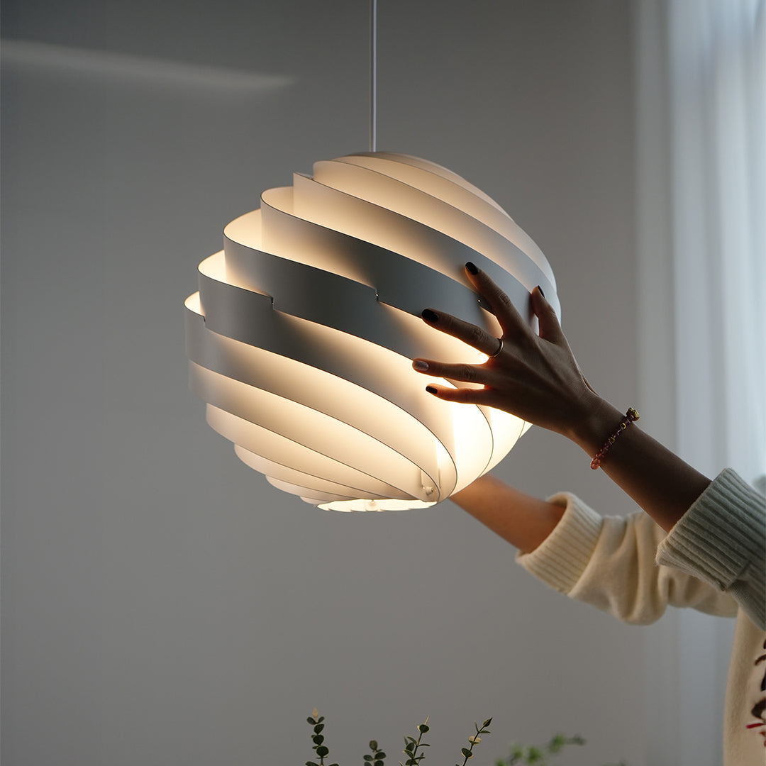 Swirl Pendant Light Nordic Creative Art Turbine Ceiling Light