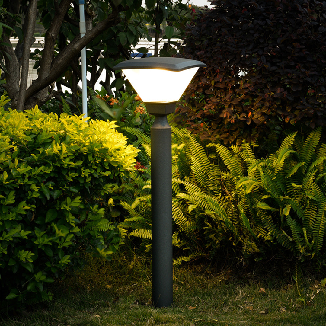 Outdoor Garden Pathway Light Simple Black Hard-Wired Bollard Light